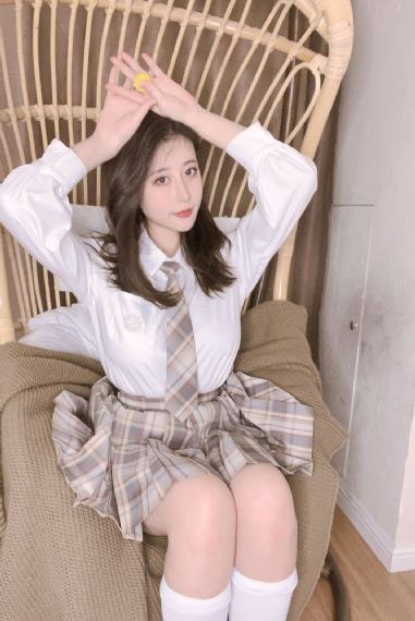 粉嫩被两根大粗黑进出视频_超清在线手机播放