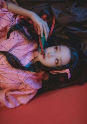 粉嫩红肿迎合H屈辱_720电影完整版